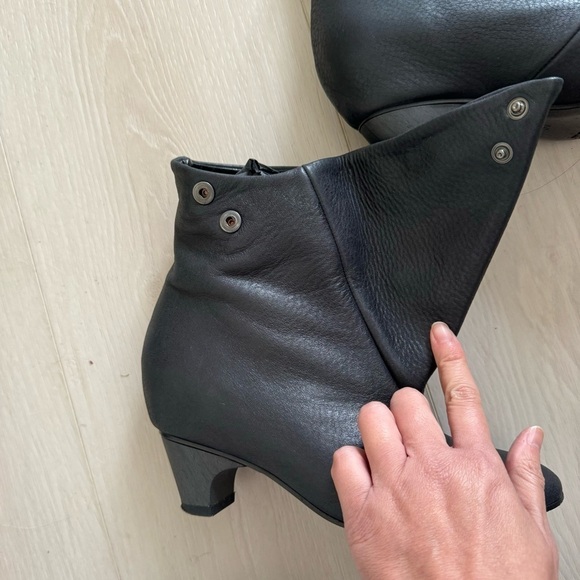 Marc Ellis Snap button fold over leather booties - Picture 3 of 8